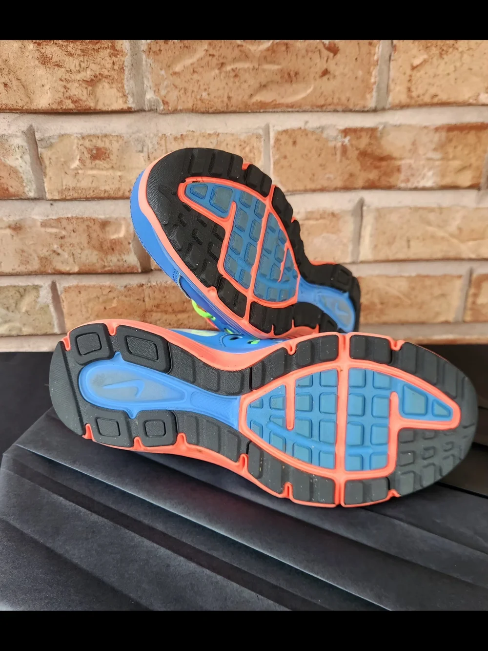 Nike Dual Fusion Run 2 Women's 8.5